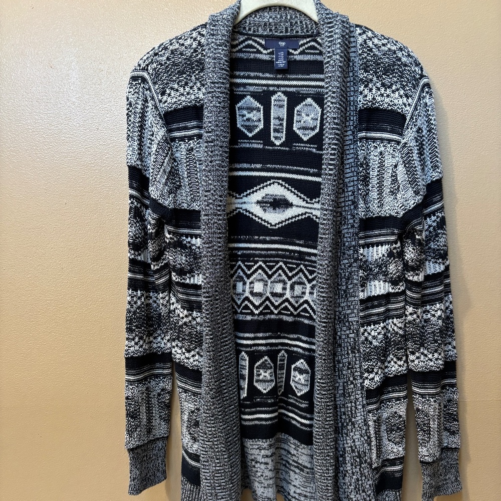 Gap Shawl Collar Cotton Cardigan Black White Aztec Pattern Size XS NWOT
